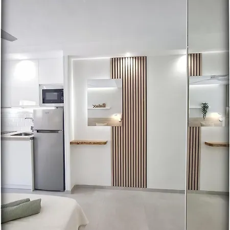 Castle Margherita's Apartament Los Cristianos (Tenerife)